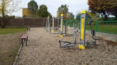 iluvmypickle - Jaka mafia stoi za budową tego typu gówna

Jakby nie dało się postawić...