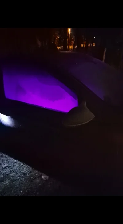 Atreyu - Sezon na skrobanie otwarty ❄️

#z-------------j #samochody #motoryzacja #zal...