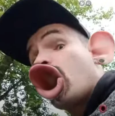 ile_wlezie - #bonzo 
- mlaskanie powracilo
- napuchnieta morda ile wlezie
- bol dupy ...