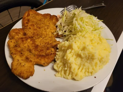 klefonafide - Zrobiłem ze starą obiad

#gotujzwykopem  #foodporn #jedzenie #chwalesie