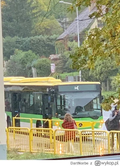 DartNorbe - Dlaczego Pan autobus tak smuta? (╯︵╰,)
#polska #zielonagora #transport