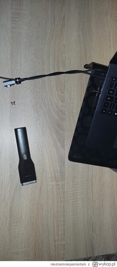 nieznamniepamietam - Mam taki set do ładowania złączem magnetycznym telefonu jednak n...