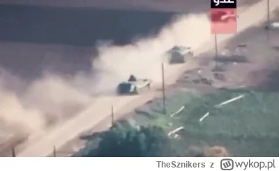 TheSznikers - Uciekający syryjscy żołnierze i rozjeżdżający ich goście z HTS 

#syria...