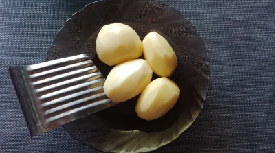 jezdzilemmercemipalilempopularne - Chłop se frytek nasmaży dla jego. No bo co...
#prz...