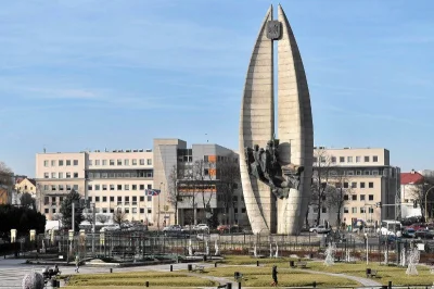 PurpleHaze - @PorzeczkowySok: No i wszyscy spiewaja ze babilon upadl.

A rzeszow, rze...