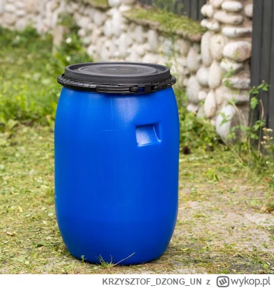 KRZYSZTOFDZONGUN - Za dzieciaka jak byłem niegrzeczny zamykali mnie do takich beczek....