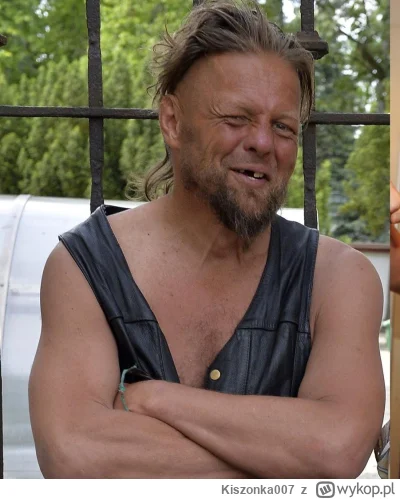 Kiszonka007 - przez chwilę myślałem, że to przywódca ORZEŁKÓW a nie Watahy