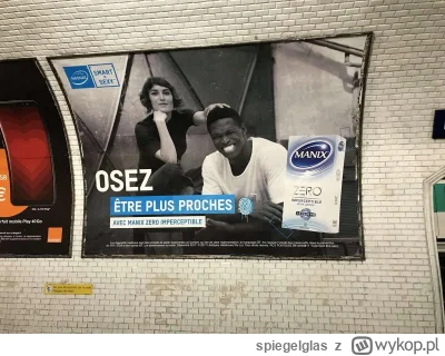spiegelglas - 2/2

- albo klasyczna reklama prezerwatyw w metrze ( ͡° ͜ʖ ͡°)