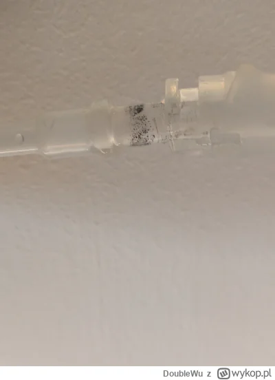 DoubleWu - To pleśń? Czyszczę jakis bidon na wodę i nie mogę tego wyczyścić. Do wywal...