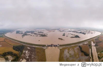 Megasuper - Ciekawe czy ruskim nie chodzi po głowie aby to wysadzić #powodz