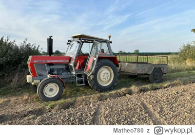 Matheo780 - Mój Ursus 902  (｡◕‿‿◕｡)

#rolnictwo #traktorboners #motoryzacja #chwalesi...