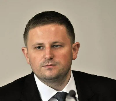 ortalionnajman - #polityka za 4 lata wychodzi Marcin P. Załozyciel ( ͡° ͜ʖ ͡°) Amber ...