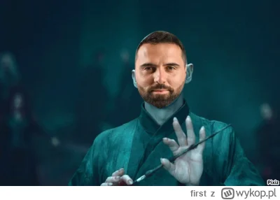 first - @dominowiak: czarny Pan powrócił.