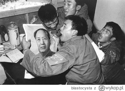 blastocysta - Chiny. Rok 1976. Po śmierci Mao Zedong.
#fotografia #historia #historia...