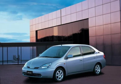 tak-nie-wiem - Warto przypomnieć:
Ta Toyota Prius z 1997 roku do warszawskiej SCT od ...