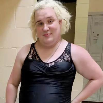 g0blacK - Francuski ginekolog został zawieszony, bo nie chciał przyjąć biologicznego ...