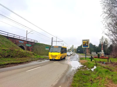 sylwke3100 - Tak wygląda klimatyczny wyjazd ze stolicy jedynej polskiej metropolii.

...