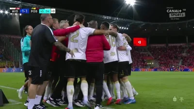 uncle_freddie - Widzew 1 - [1] Pogoń; Huja 

MIRROR: https://streamin.one/v/d3406f4b
...