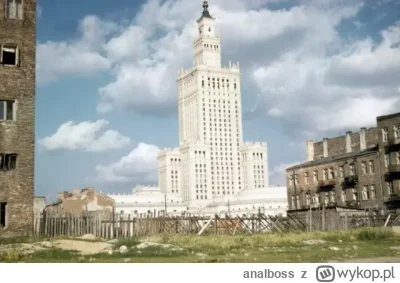 analboss - #warszawa #polityka #architektura #bekazprawakow

- Pomnik obcej okupacji ...