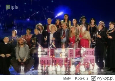 Maly__Kotek - W pewnym Wrocławskim mieszkaniu, w starej kamienicy trwa sylwester. Tu ...