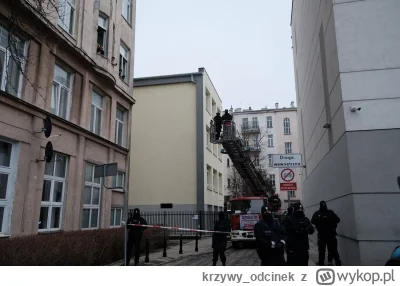 krzywy_odcinek - Ładnie się strażacy zeszmacili. A wszyscy śmiali się z policji. A ok...