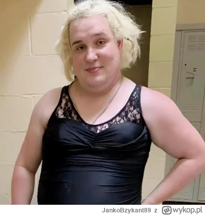 JankoBzykant89 - Jakby taka tylko się uśmiechnęła do chuopa to chuop by się chyba roz...