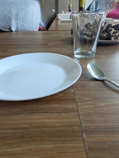 qew12 - Obym mógł tak sobie siedzieć i wyjść wcześniej (ง✿﹏✿)ง

#s----------e #qewnak...