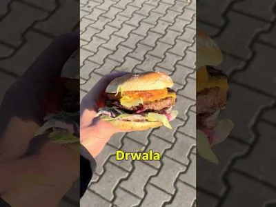 antistar1 - #przegryw 
Ja nigdy nie jadł Burger Rywala Umami