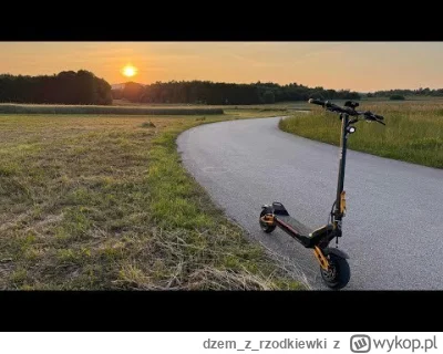 dzemzrzodkiewki - https://www.youtube.com/watch?v=ASuX7V0tARo&t=1525
84kph po ścieżce...