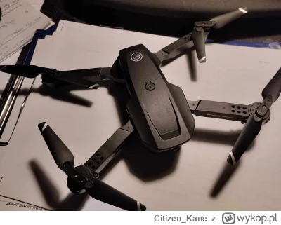 Citizen_Kane - Kupiłem na pchlim targu ('Stara rzeźnia' w Poznaniu) zabawkowego drona...