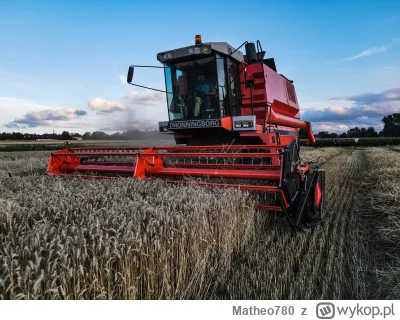 Matheo780 - Dronningborg D8900 Jumbo w akcji :) 

SPOILER

#rolnictwo #traktorboners ...