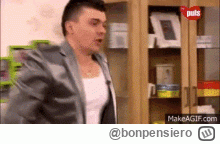 bonpensiero - Ipswich przegrywa z Arsenalem 0-4. A to znaczy, że #united zapewniło so...