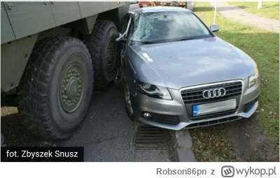 Robson86pn - @teh_m: Pamiętam jak Pani w nowym Audi wjechała pod Rosomaka na rondzie ...