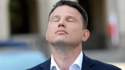 Momento83 - "CHCIAŁBYM UMIĆ W DEBATY"

#polityka #bekazkonfederacji