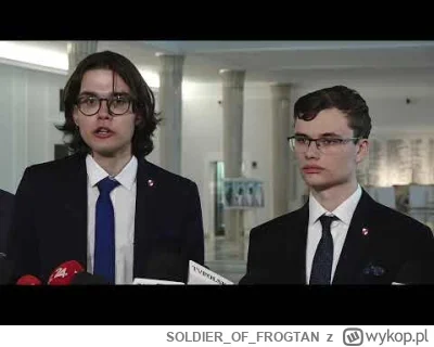 SOLDIEROFFROGTAN - #polityka kuce zajmują stanowisko ws. wojny 
Tylko Trump może nas ...