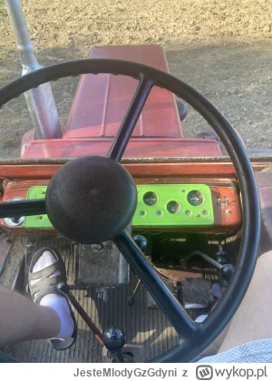 JesteMlodyGzGdyni - Nie ma to jak nayebany w 3 dupy orać pole traktorem. 1,3 promila ...