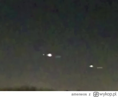 ameneos - U nas też coś lata. Właściwie to te dużą część czasu wisiały w powietrzu bl...