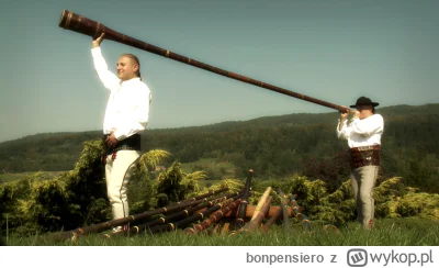 bonpensiero - Erwin jesteś cxxj nie trębacz!
Golec by ją nauczył.
#eurowizja