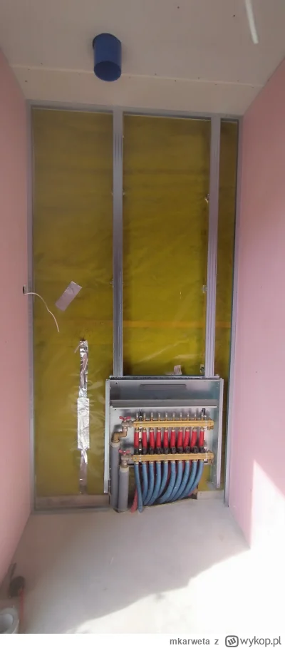 mkarweta - Stelaż jest. Przerwa na kawę i lecę dalej.