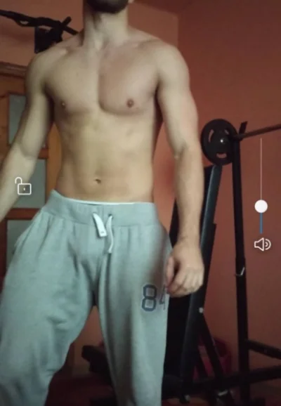 HorrorystycznyDemonPagona - O kurde, znalazłem przypadkiem fote z 2016 po pół roku ćw...