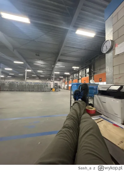 Sash_a - Pozdrawiam z tego miejsca wszystkich pracujących w sobotę, wiem że jest nas ...