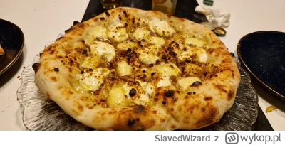 SlavedWizard - Fermentacja na zimno z baza poolish, oliwa truflowa, mascarpone, mozza...