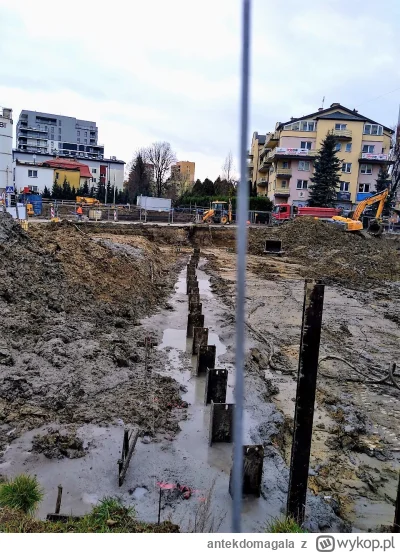 antekdomagala - Nie wierzę... Panie, nikt z tego strzelać nie będzie. Pamietajcie, ta...