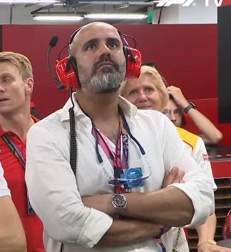 Volvoksysabonoopula - Probierz wybrał Ferrari zamiast reprezentacji, w sumie ciężko p...