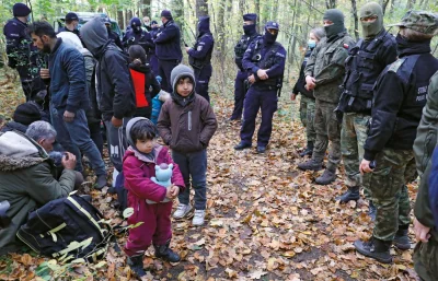 W.....n - Patrząc na to jakie prawicowe szambo rozlało się na wykopie, gdzie dwie pra...