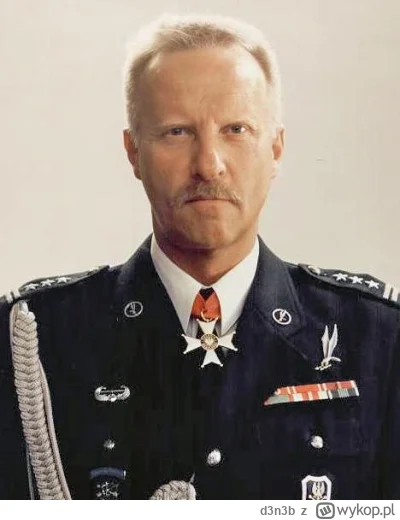 d3n3b - @kantek007 tu masz zdjęcie generała, który zrezygnował za PO