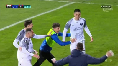 Marcinnx - Puszcza Niepołomice 1-1 Raków Częstochowa
90+4' Barkovsky 
Liga będzie cie...