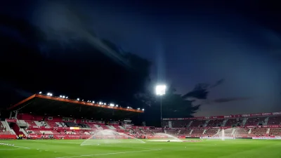 raul7788 - #mecz #ligamistrzow

Girona będzie mogła rozegrać mecze Ligi Mistrzów na s...