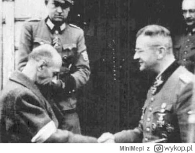 MiniMepl - @czlowiekbutelka: