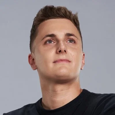 Najmanustrzeci - #famemma 
Roksysyn pozyszyn